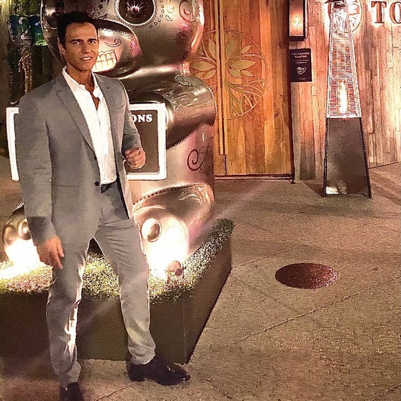 Mikyl - Picture 2 of 3